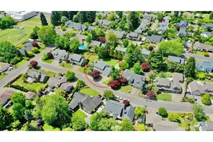 1364 Victorian Way, Eugene, OR 97401 - Photo 5
