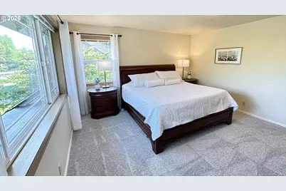 1364 Victorian Way, Eugene, OR 97401 - Photo 17