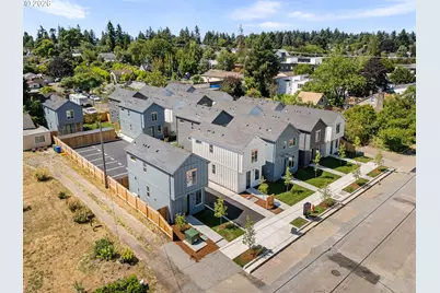 4372 NE Going St, Portland, OR 97218 - Photo 17