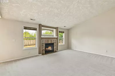 1057 Mt View Ln, Molalla, OR 97038 - Photo 9