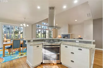 705 NW Highland Cir, Waldport, OR 97394 - Photo 15