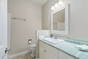 705 NW Highland Cir, Waldport, OR 97394 - Photo 31