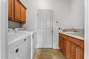19607 Central Point Rd, Oregon City, OR 97045 - Photo 17