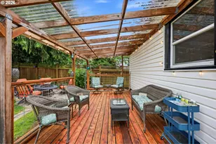 3242 NE 43rd Ave, Portland, OR 97213 - Photo 27