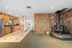 4620 SW 177th Ave, Beaverton, OR 97078 - Photo 3