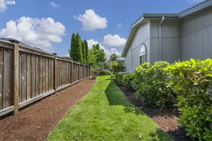 3220 Crescent Ave, Eugene, OR 97408 - Photo 39