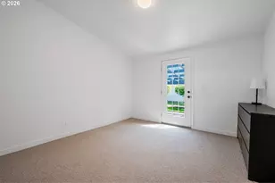 3220 Crescent Ave, Eugene, OR 97408 - Photo 27