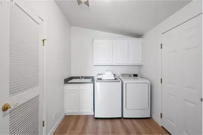 3220 Crescent Ave #66, Eugene, OR 97408 - Photo 17