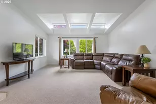 3220 Crescent Ave, Eugene, OR 97408 - Photo 3