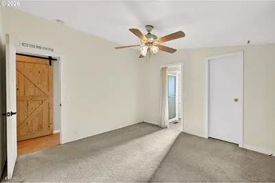 1691 SE Cedar Creek Pl, Gresham, OR 97080 - Photo 17