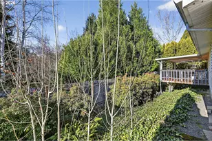 1691 SE Cedar Creek Pl, Gresham, OR 97080 - Photo 37