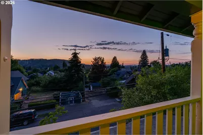 612 Jackson St, Oregon City, OR 97045 - Photo 3