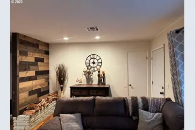 627 Richard St, Brookings, OR 97415 - Photo 9