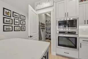 8842 N 3rd Cir, Ridgefield, WA 98642 - Photo 11