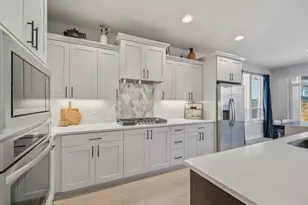 8842 N 3rd Cir, Ridgefield, WA 98642 - Photo 13