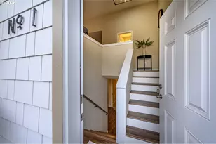 710 N Elliott Rd, Newberg, OR 97132 - Photo 9