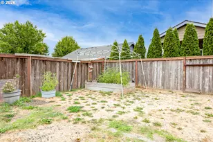 572 Royal Tern Ave, Halsey, OR 97348 - Photo 29