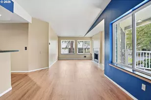 5059 Foothills Dr, Lake Oswego, OR 97034 - Photo 9