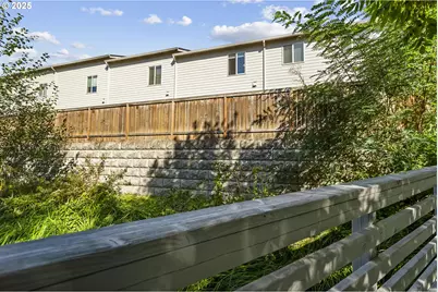 12130 SW Pond Ln, Tigard, OR 97224 - Photo 25