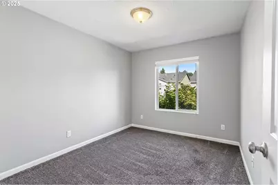 12130 SW Pond Ln, Tigard, OR 97224 - Photo 19