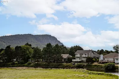 1108 S Holladay Dr #24, Seaside, OR 97138 - Photo 45