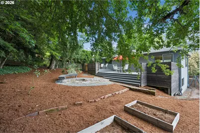 3633 SW Texas St, Portland, OR 97219 - Photo 37