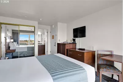 88416 1st Ave #110/112, Florence, OR 97439 - Photo 5