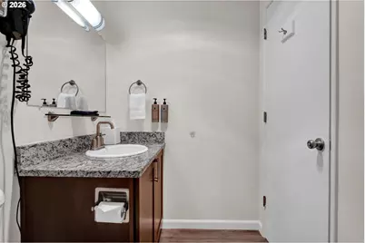 88416 1st Ave #110/112, Florence, OR 97439 - Photo 9