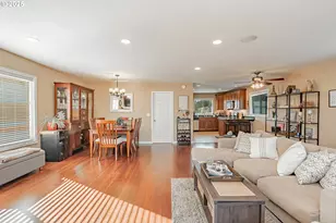 1849 N Jantzen Ave, Portland, OR 97217 - Photo 29