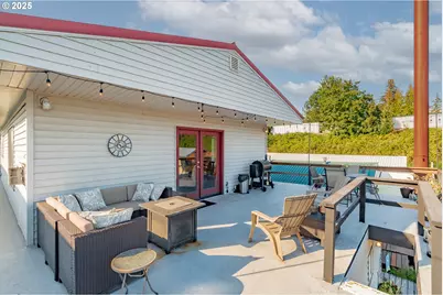 1849 N Jantzen Ave, Portland, OR 97217 - Photo 35