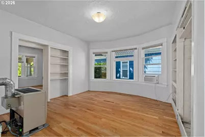 535 NE Knott St, Portland, OR 97212 - Photo 9