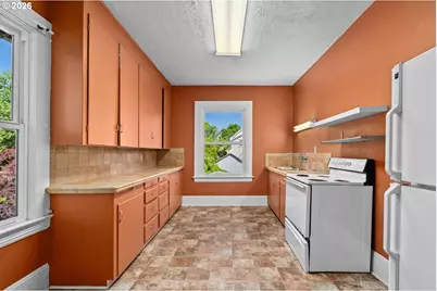 535 NE Knott St, Portland, OR 97212 - Photo 27