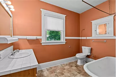 535 NE Knott St, Portland, OR 97212 - Photo 31