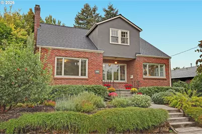 2635 SE 14th Ave, Portland, OR 97202 - Photo 1