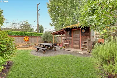 2635 SE 14th Ave, Portland, OR 97202 - Photo 33