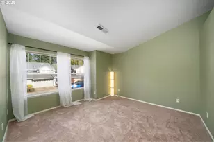 8654 NE Rockspring St, Hillsboro, OR 97006 - Photo 17