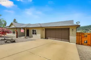 755 Valley Vista St, Sutherlin, OR 97479 - Photo 35