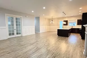 28172 SW Iceland Ave, Wilsonville, OR 97070 - Photo 3