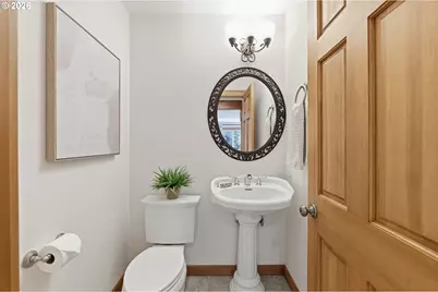 696 N Hemlock St, Cannon Beach, OR 97110 - Photo 21