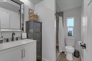 12450 SW Fischer Rd, Portland, OR 97224 - Photo 27