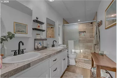 12450 SW Fischer Rd #204, Portland, OR 97224 - Photo 23