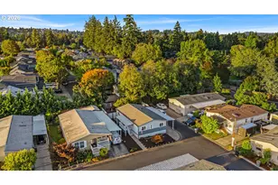 12450 SW Fischer Rd, Portland, OR 97224 - Photo 9