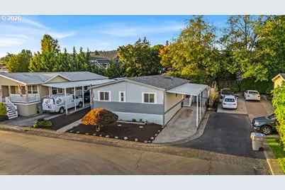 12450 SW Fischer Rd #204, Portland, OR 97224 - Photo 3