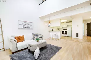 4628 SW Comus Pl, Portland, OR 97219 - Photo 5