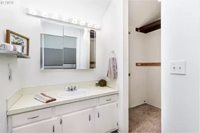 4628 SW Comus Pl, Portland, OR 97219 - Photo 17