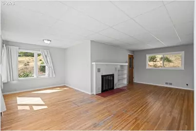 875 W 1st St, Arlington, OR 97812 - Photo 9