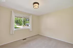 33892 Shamrock Ln, Scappoose, OR 97056 - Photo 25