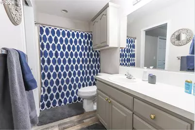 15635 NE 15th Pl, Vancouver, WA 98686 - Photo 21
