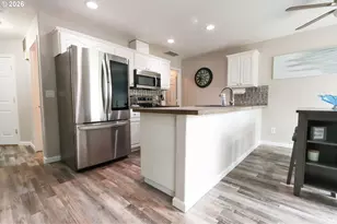 15635 NE 15th Pl, Vancouver, WA 98686 - Photo 11