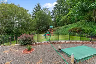 90807 N Bank Ln, Coquille, OR 97423 - Photo 5